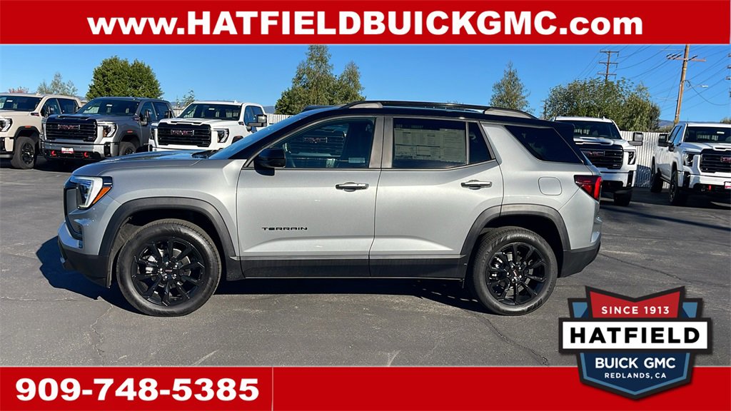 Used 2026 GMC Terrain Elevation w/ Black Edition image 2