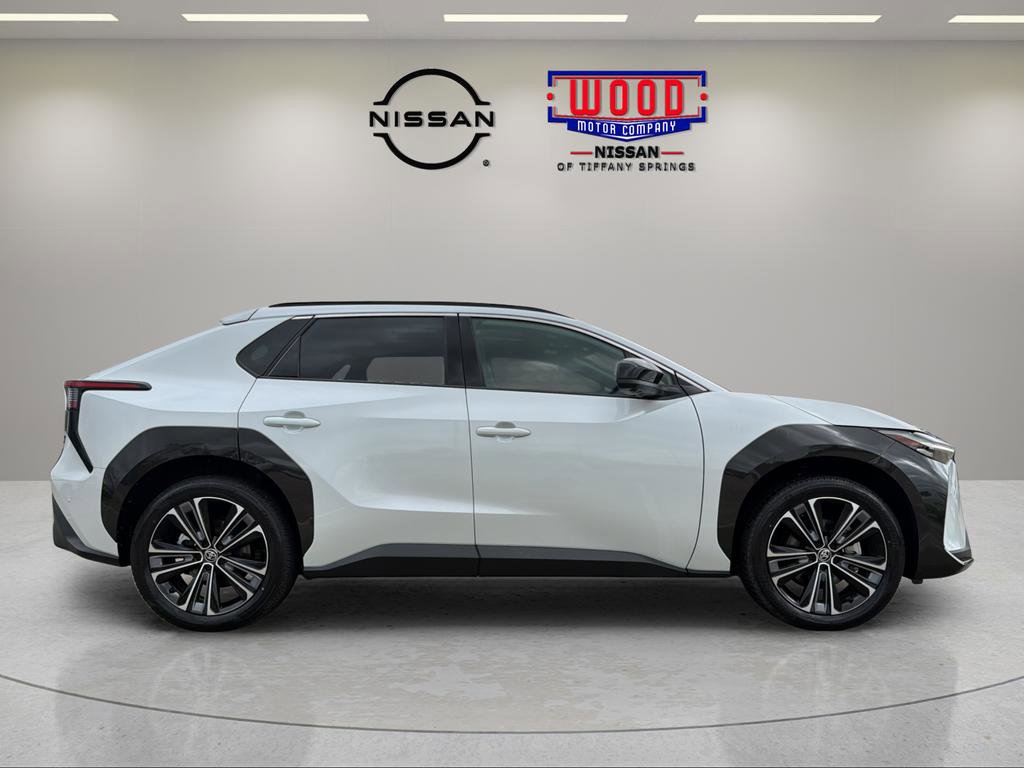 Used 2024 Toyota bZ4X Limited w/ Weather Package image 2