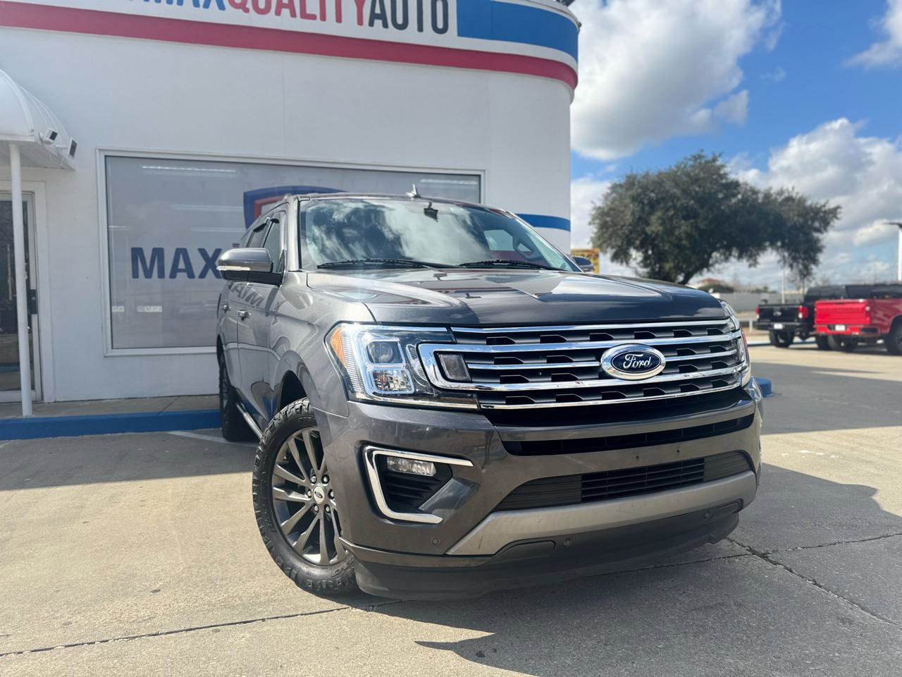 Used 2020 Ford Expedition Limited image 6