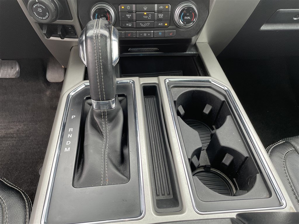 Used 2018 Ford F150 Lariat w/ Equipment Group 501A Mid image 24