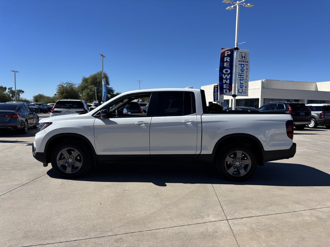 Used 2024 Honda Ridgeline TrailSport image 2