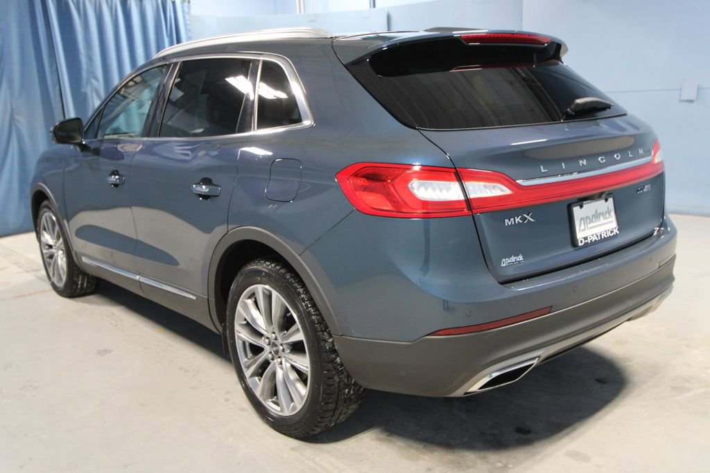 Used 2016 Lincoln MKX Reserve w/ Driver Assistance Package image 32