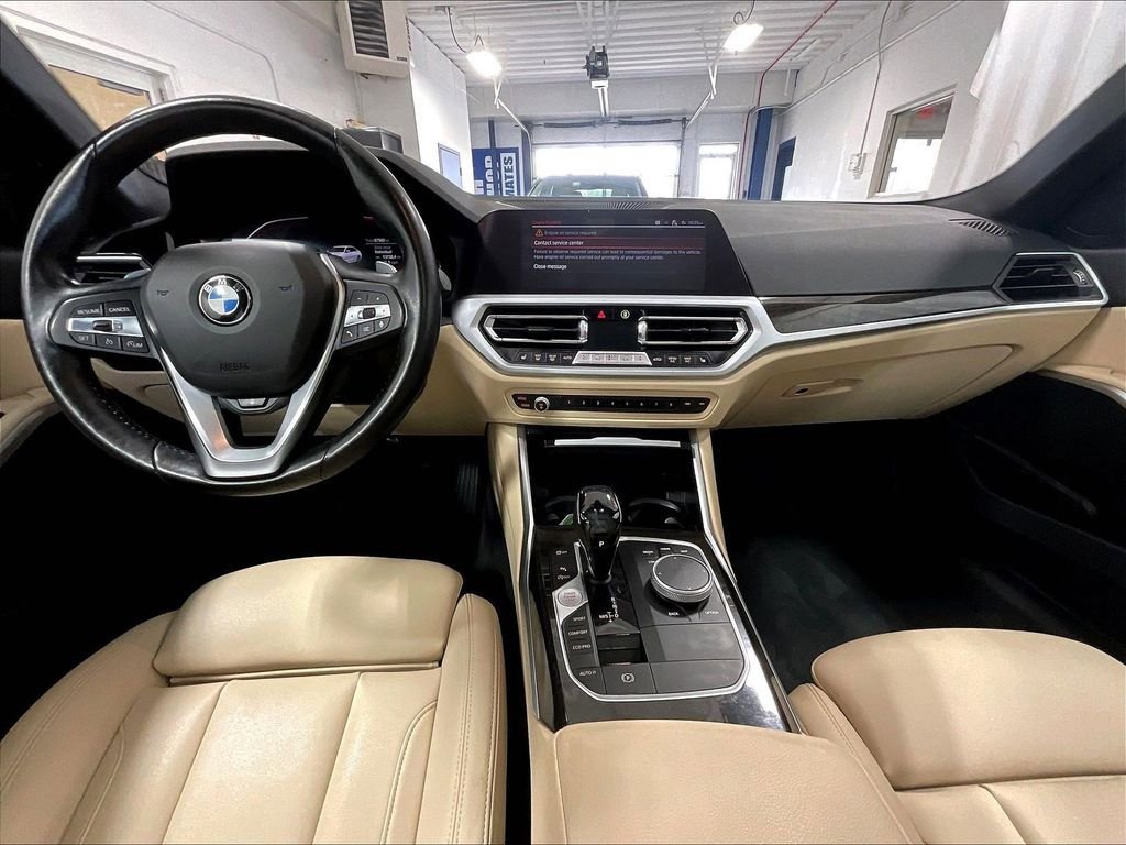 Used 2019 BMW 330i xDrive Sedan w/ Premium Package AWD/4WD image 21