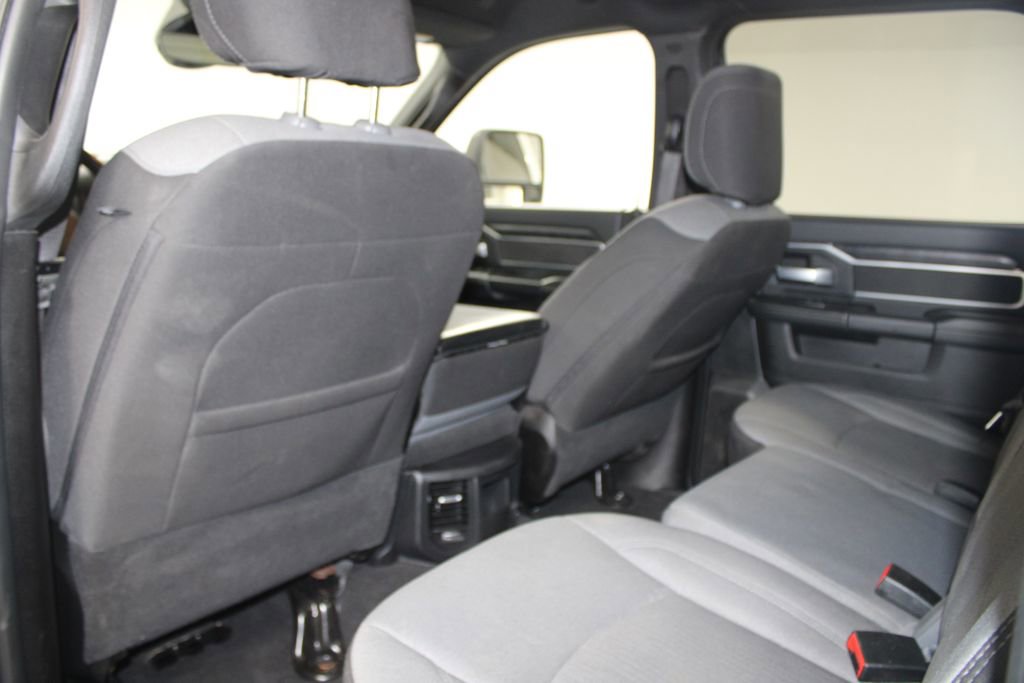 Used 2024 RAM 2500 Big Horn image 28