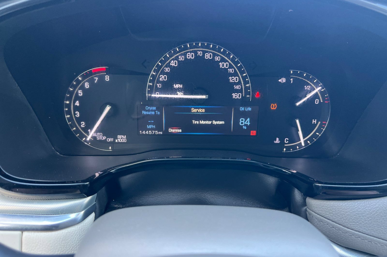 Used 2018 Cadillac XT5 Premium Luxury AWD/4WD image 22