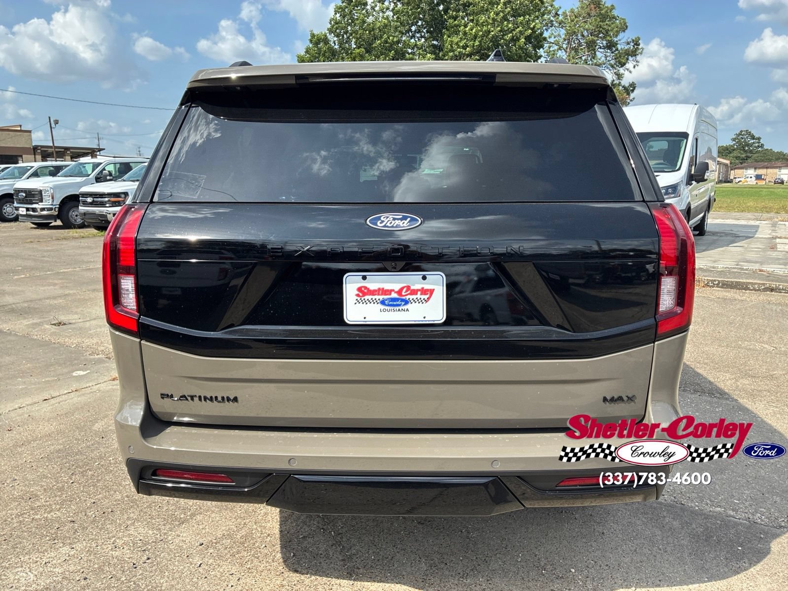 New 2027 Ford Expedition Max Platinum w/ Stealth Appearance Package RWD image 13