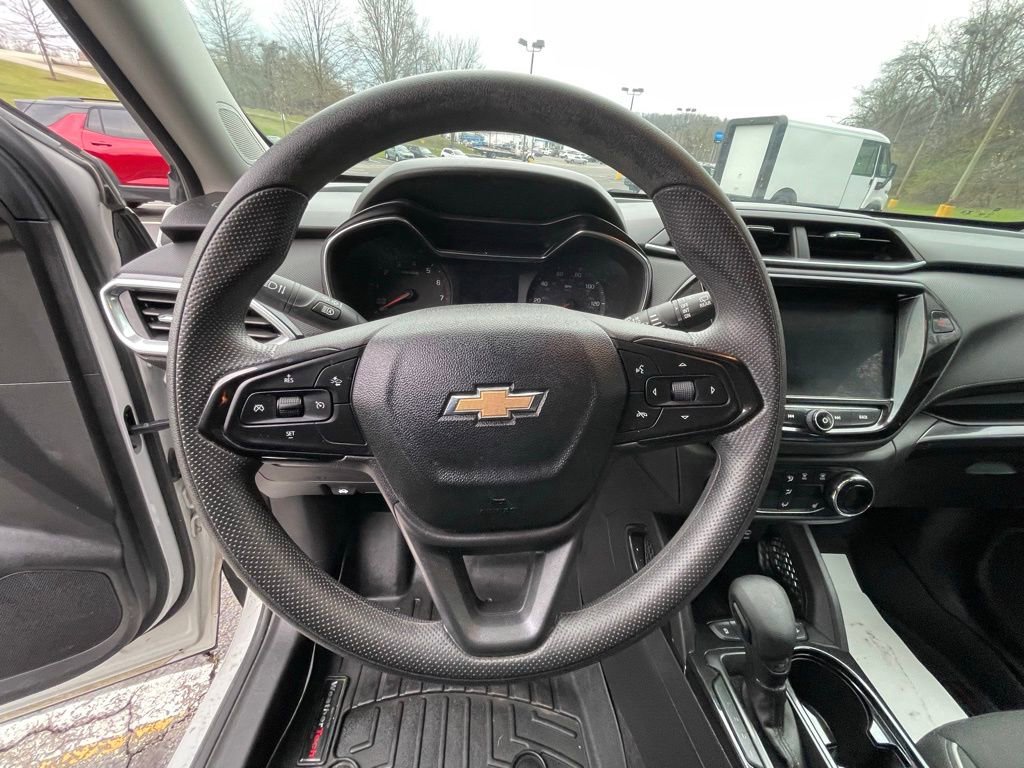 Certified 2022 Chevrolet TrailBlazer LT w/ Convenience Package image 26