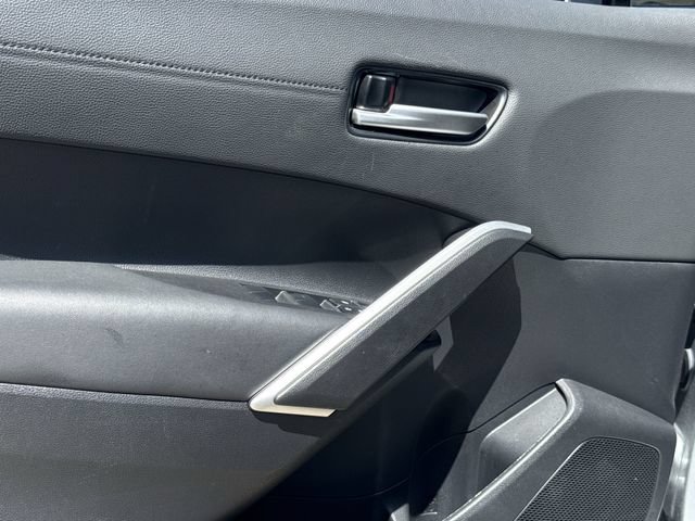 Used 2026 Toyota Corolla Cross XLE FWD image 24