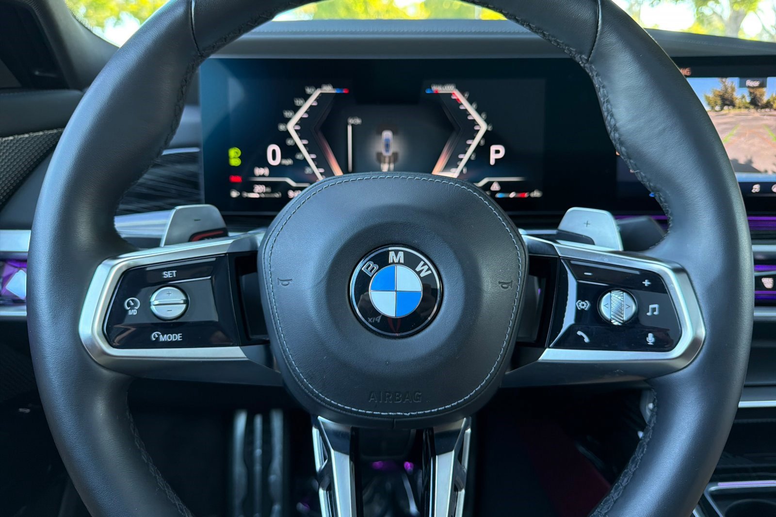 Certified 2024 BMW 740i w/ Premium Package 2 RWD image 30
