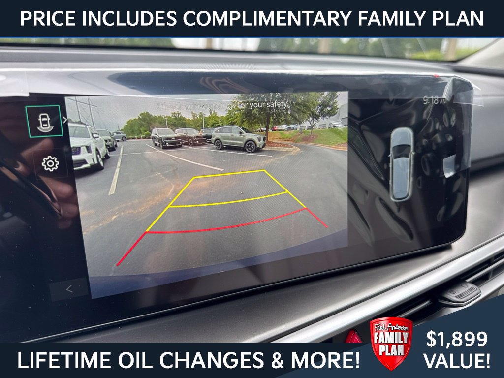 New 2026 Kia Sorento S w/ S Panoramic Sunroof Package FWD image 5