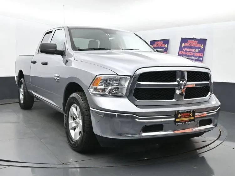 Used 2024 RAM 1500 Classic SLT image 2