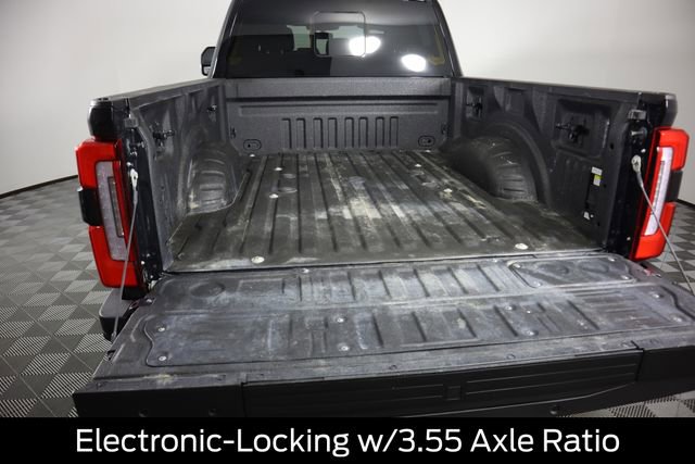 Used 2023 Ford F350 Platinum w/ Tremor Off-Road Package AWD/4WD image 34