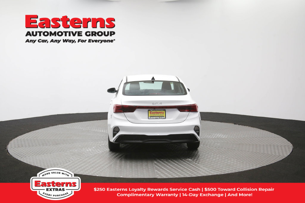 Used 2023 Kia Forte LXS FWD image 33