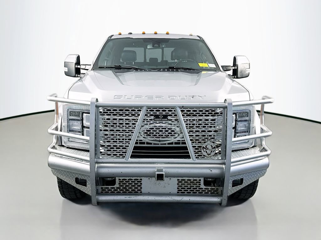 Used 2018 Ford F450 Platinum w/ Platinum Ultimate Package AWD/4WD image 2