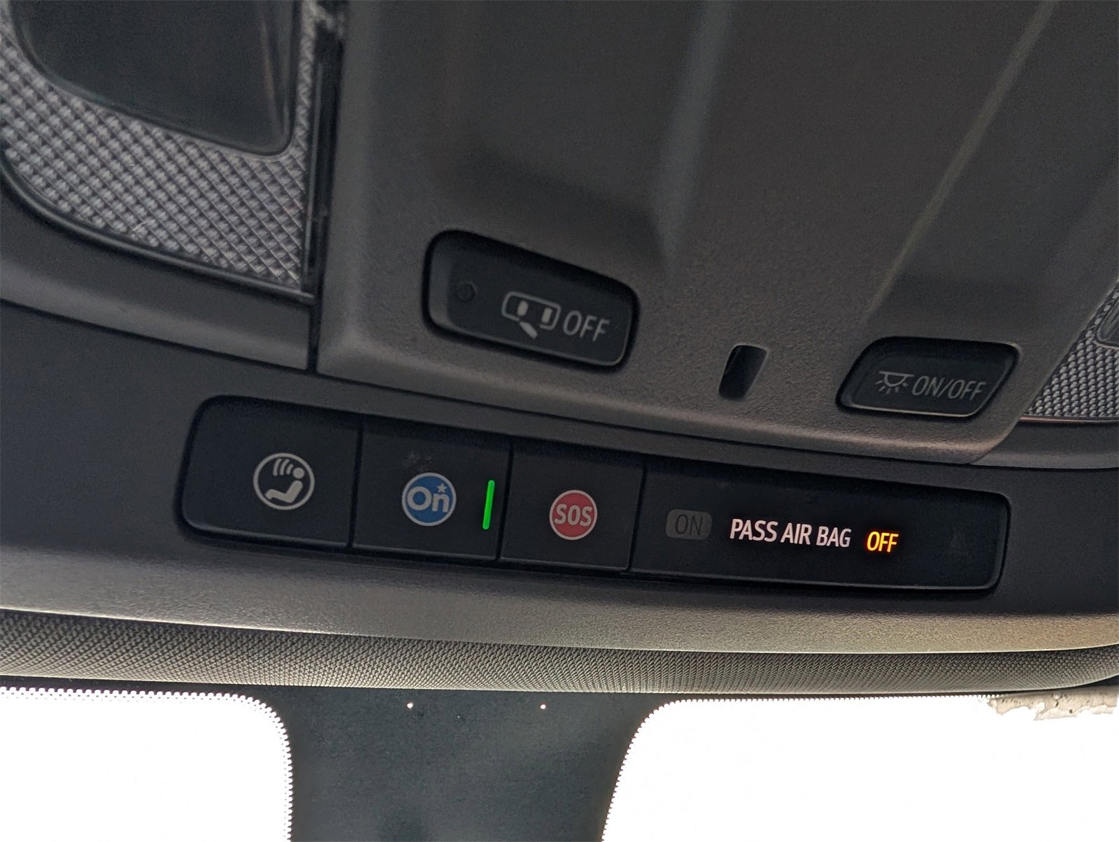 Used 2022 Chevrolet Silverado 2500 LT w/ Convenience Package image 28