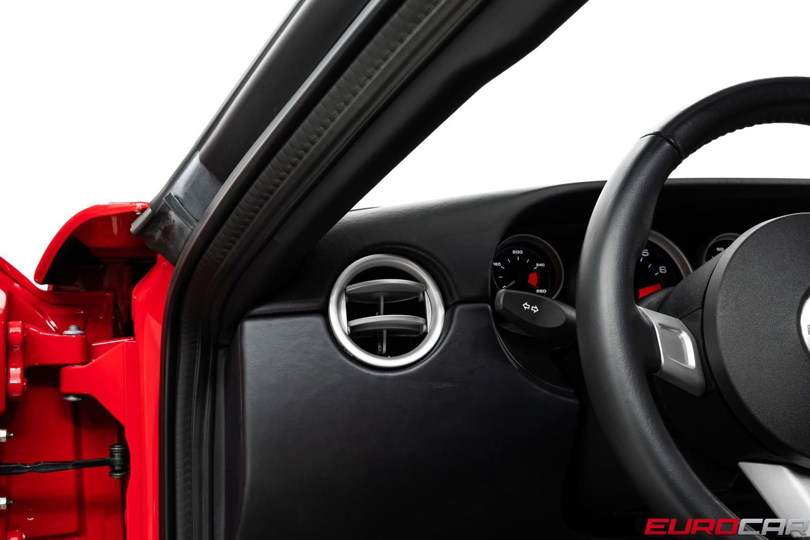 Used 2005 Ford GT RWD image 28