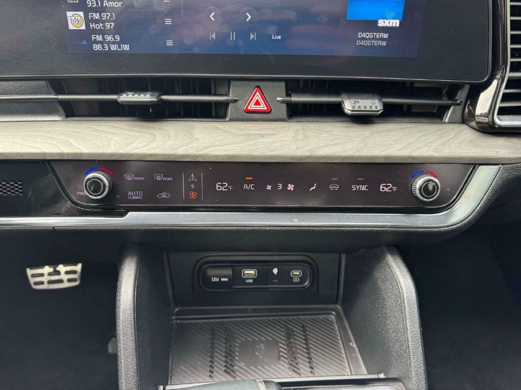 Used 2024 Kia Sportage X-Pro Prestige AWD/4WD image 32