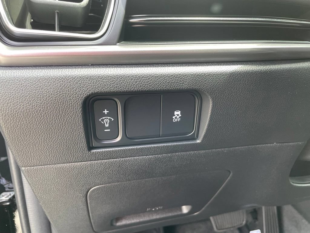 New 2026 Kia Sorento S FWD image 13