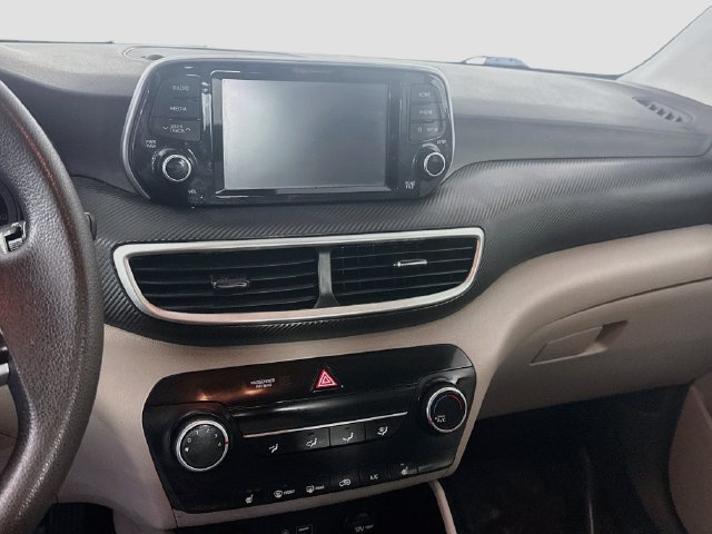 Used 2020 Hyundai Tucson Value AWD/4WD image 17