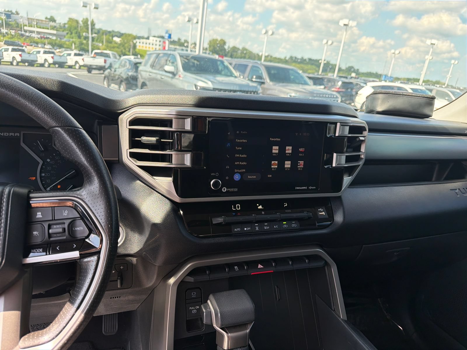 Used 2024 Toyota Tundra SR5 AWD/4WD image 19
