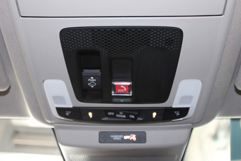 Used 2023 Honda Accord EX image 31
