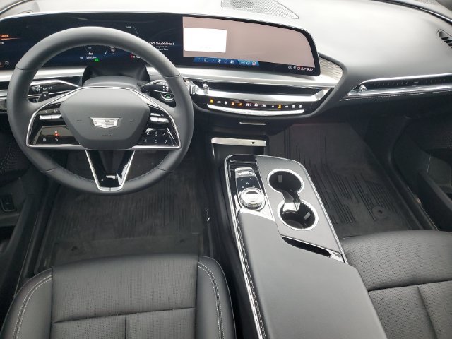 Used 2024 Cadillac Lyriq Sport w/ LPO, Floor Liner Package AWD/4WD image 29