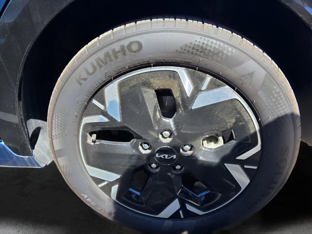 Used 2024 Kia Niro Wind w/ Wind Preserve Package FWD image 17