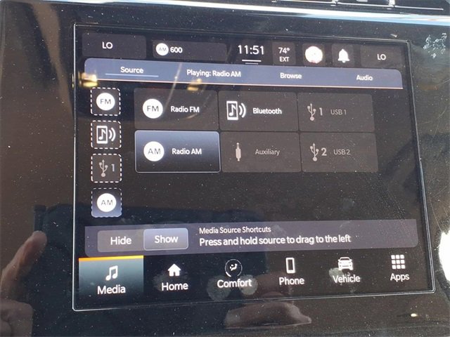 Used 2023 Jeep Grand Cherokee Laredo image 6