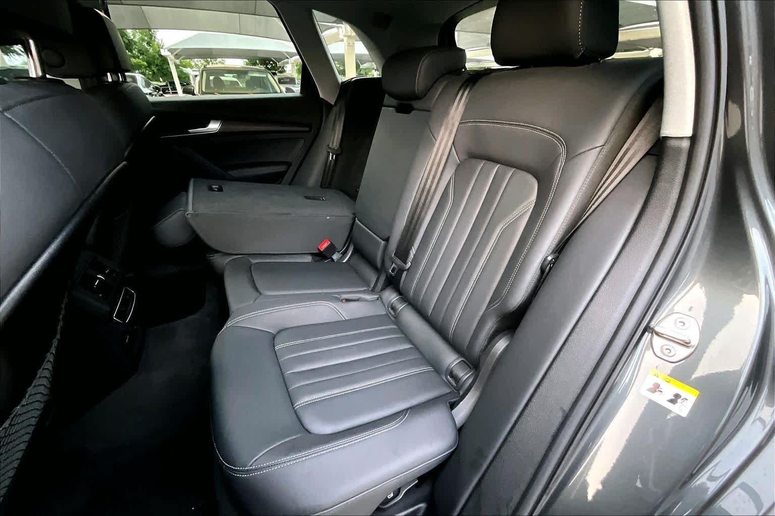 Used 2023 Audi Q5 2.0T Premium Plus w/ Premium Plus Package AWD/4WD image 21