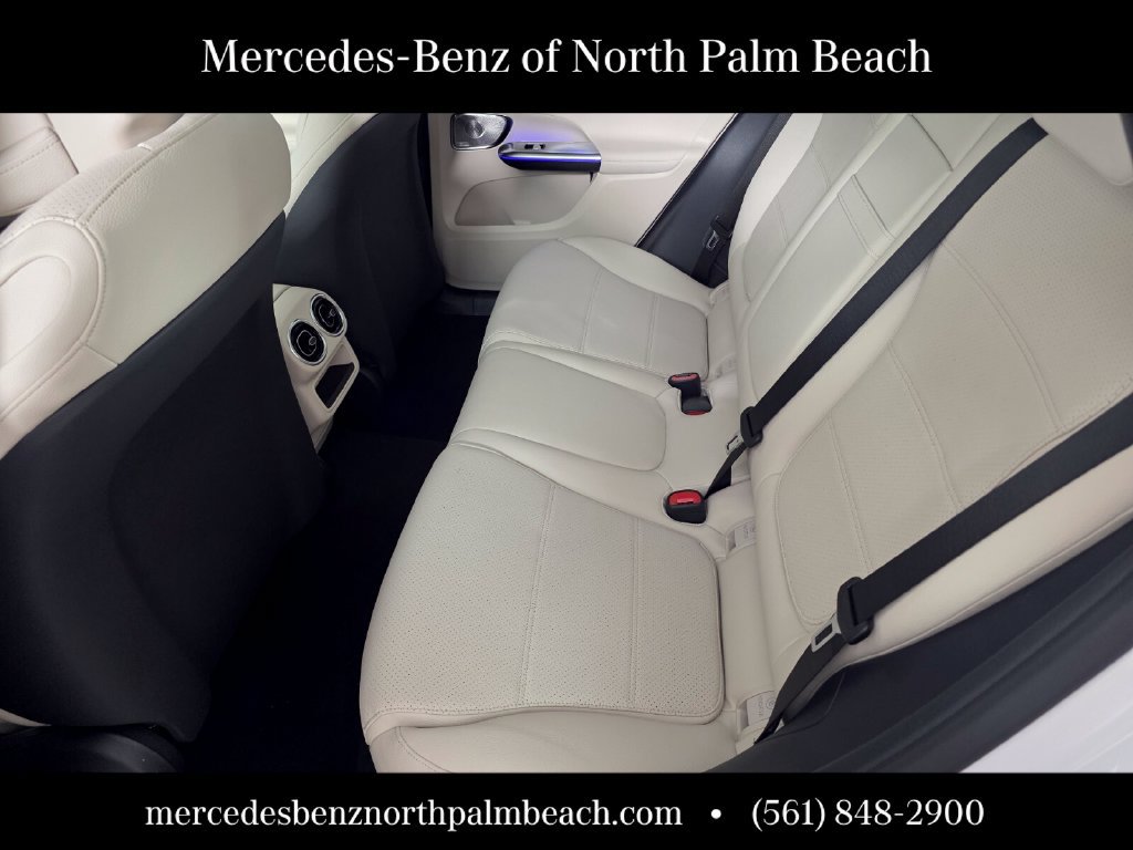 New 2027 Mercedes-Benz GLC 300 4MATIC image 12