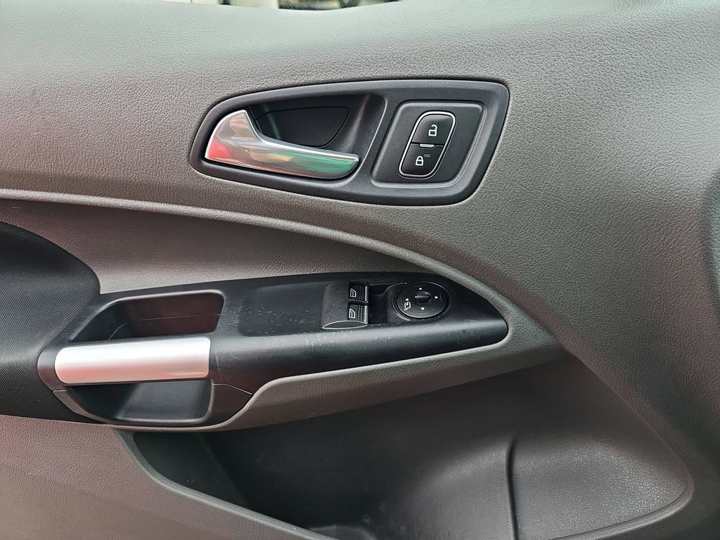 Used 2021 Ford Transit Connect XLT image 31