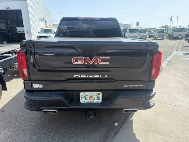 Used 2023 GMC Sierra 1500 Denali w/ Denali Reserve Package AWD/4WD image 12