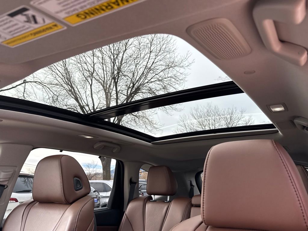 Certified 2025 Acura MDX w/ Technology Package image 30