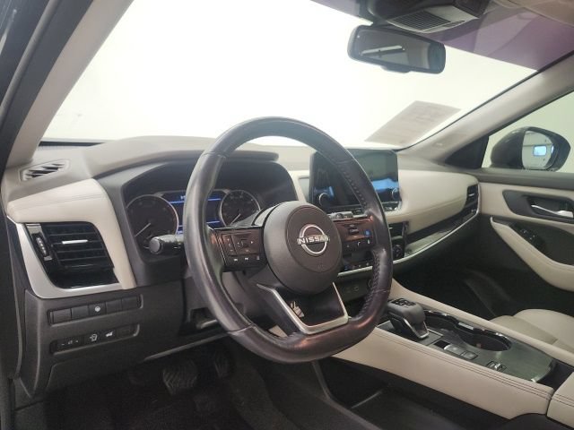 Used 2023 Nissan Rogue SL w/ SL Premium Package FWD image 12
