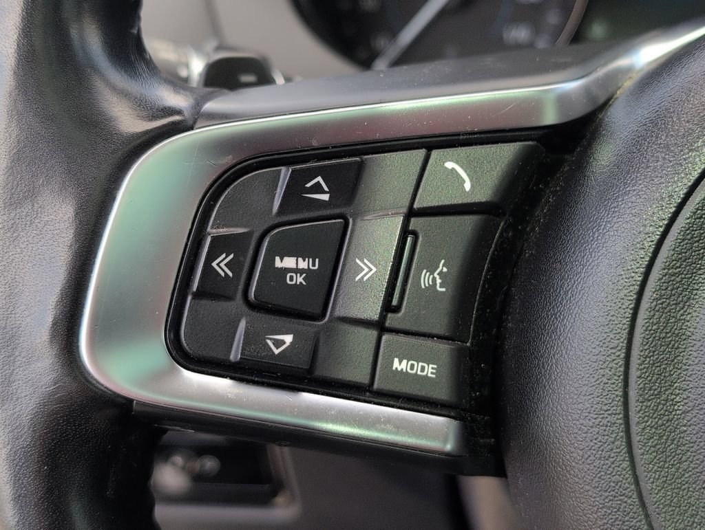 Used 2020 Jaguar F-PACE Prestige AWD/4WD image 20