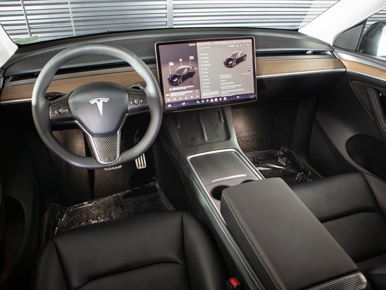 Used 2023 Tesla Model Y Performance AWD/4WD image 16