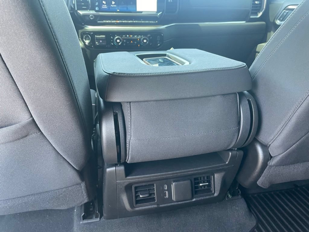 Used 2025 Chevrolet Silverado 1500 LT AWD/4WD image 21