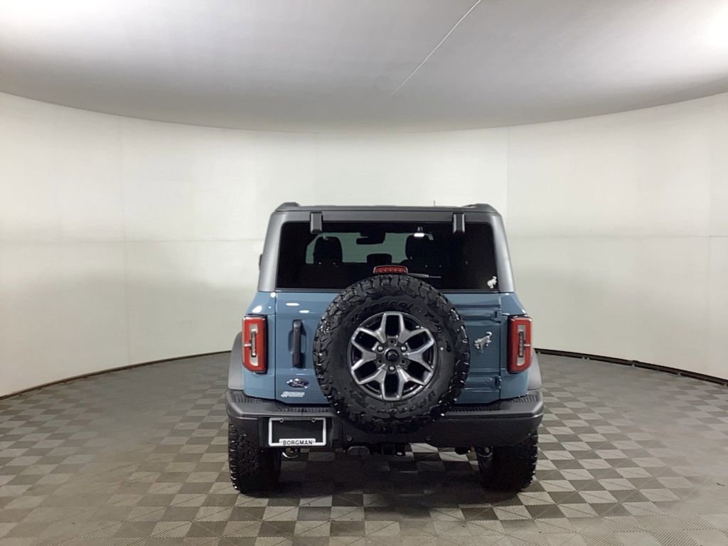 Used 2022 Ford Bronco Badlands image 3