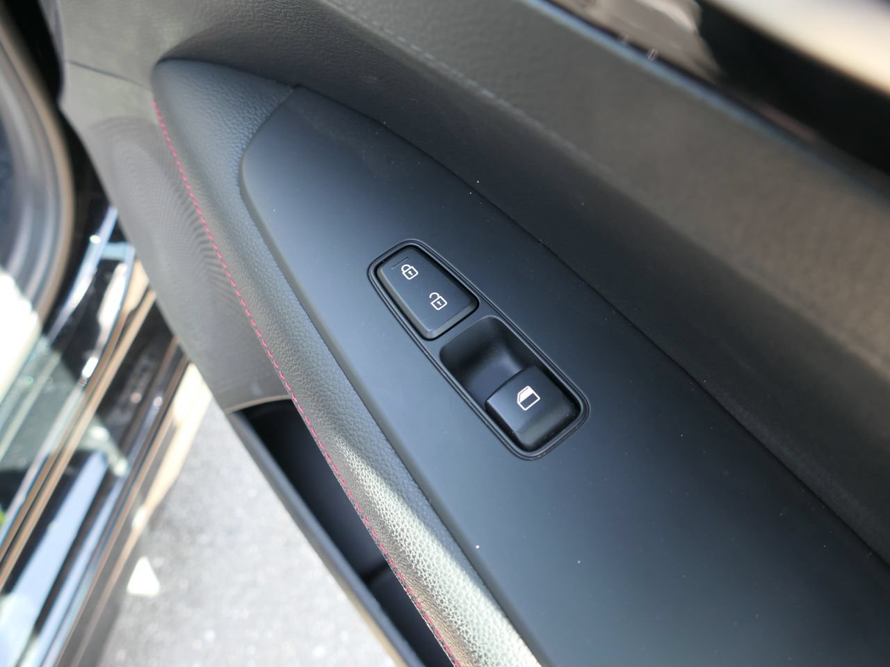 Used 2023 Kia Forte GT FWD image 25