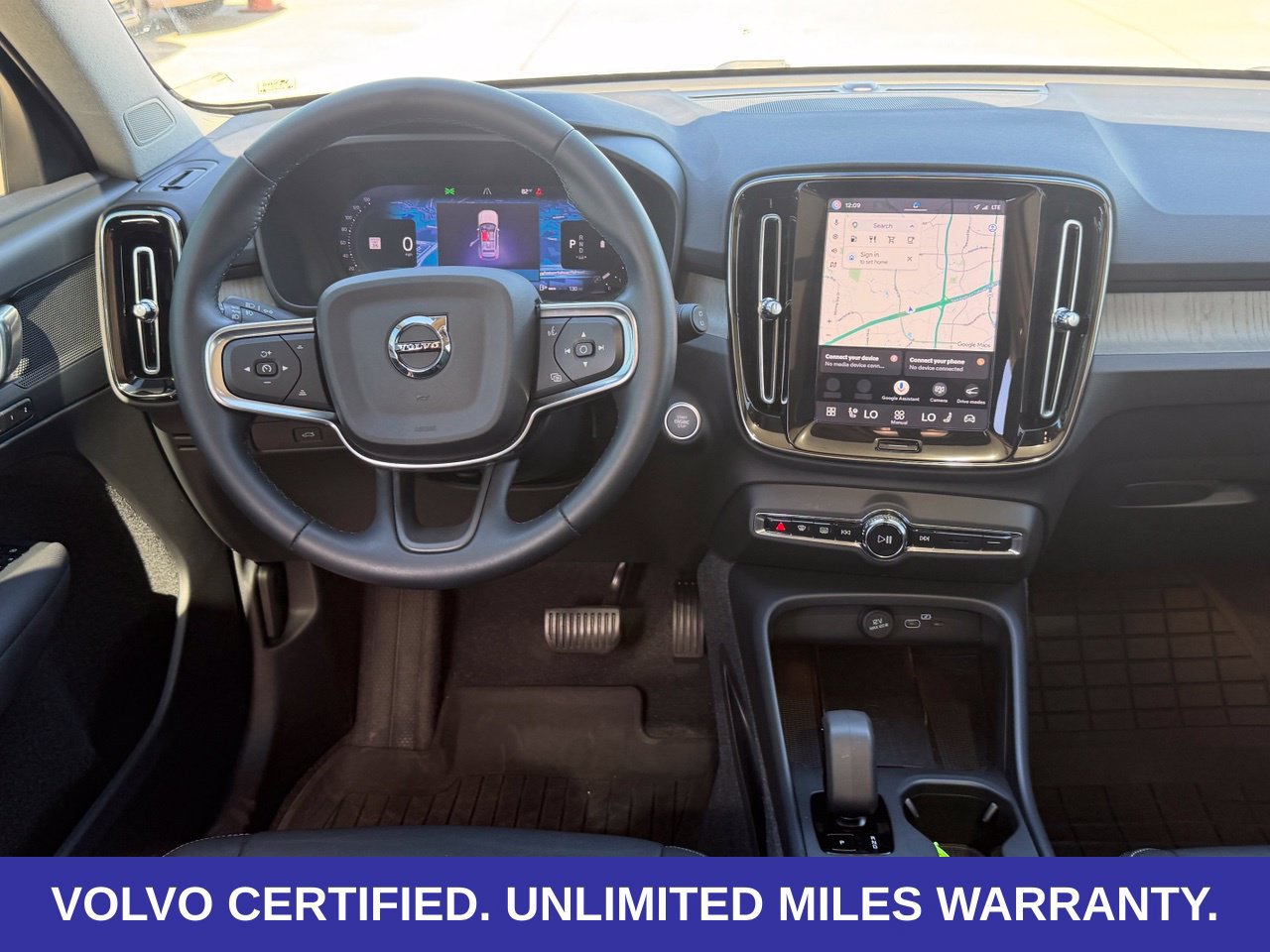 Certified 2024 Volvo XC40 B5 Core w/ Protection Package Premier AWD/4WD image 17