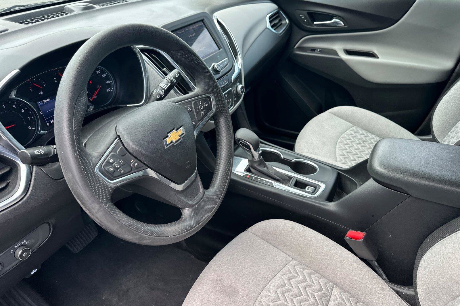 Used 2022 Chevrolet Equinox LT FWD image 9