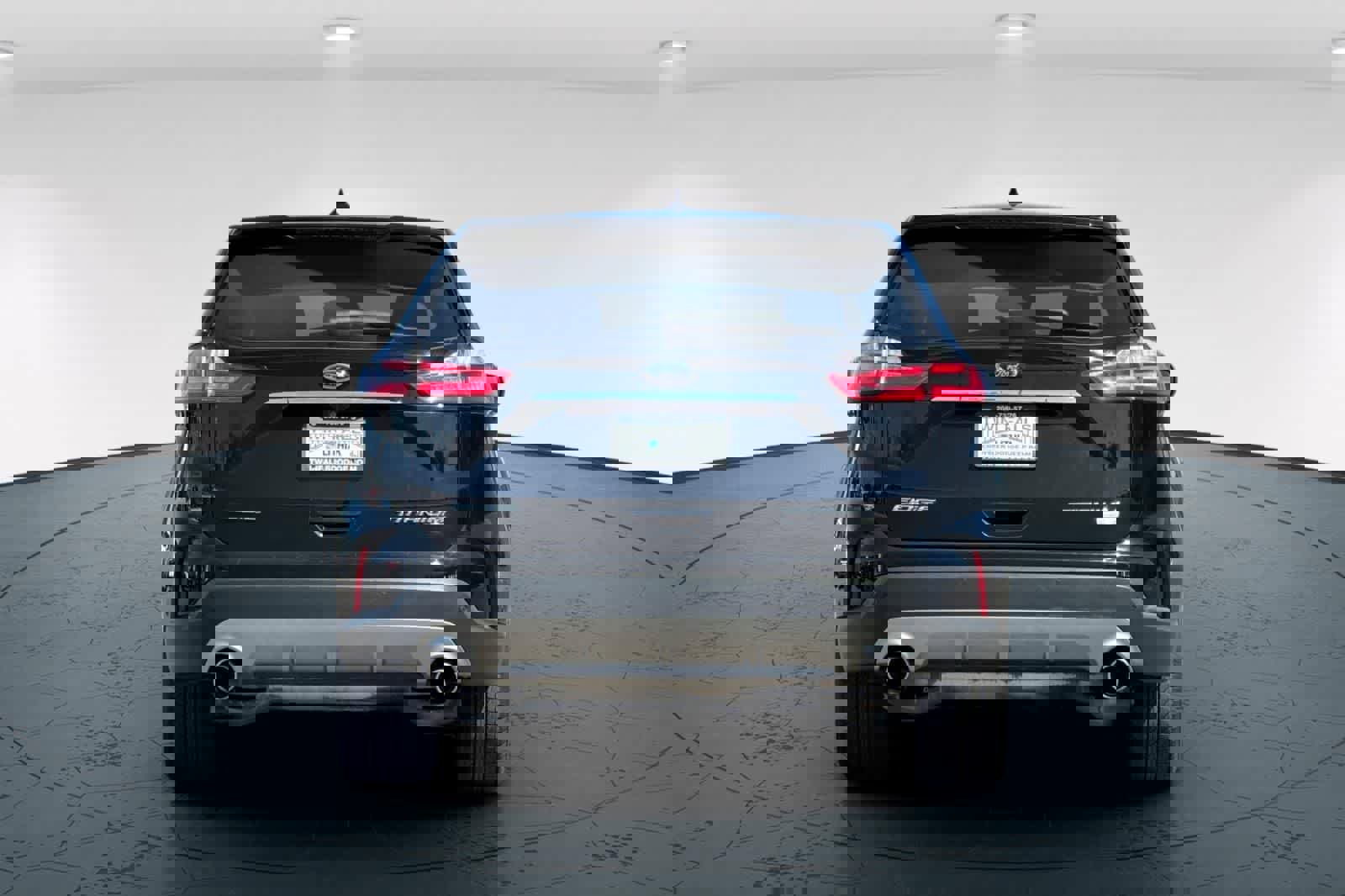 Used 2019 Ford Edge Titanium w/ Equipment Group 301A image 7