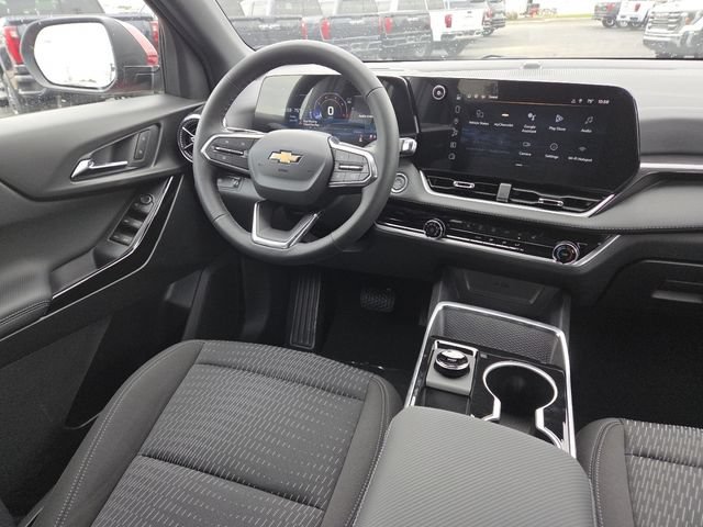 New 2026 Chevrolet Equinox LT w/ Safety and Technology Package FWD image 28