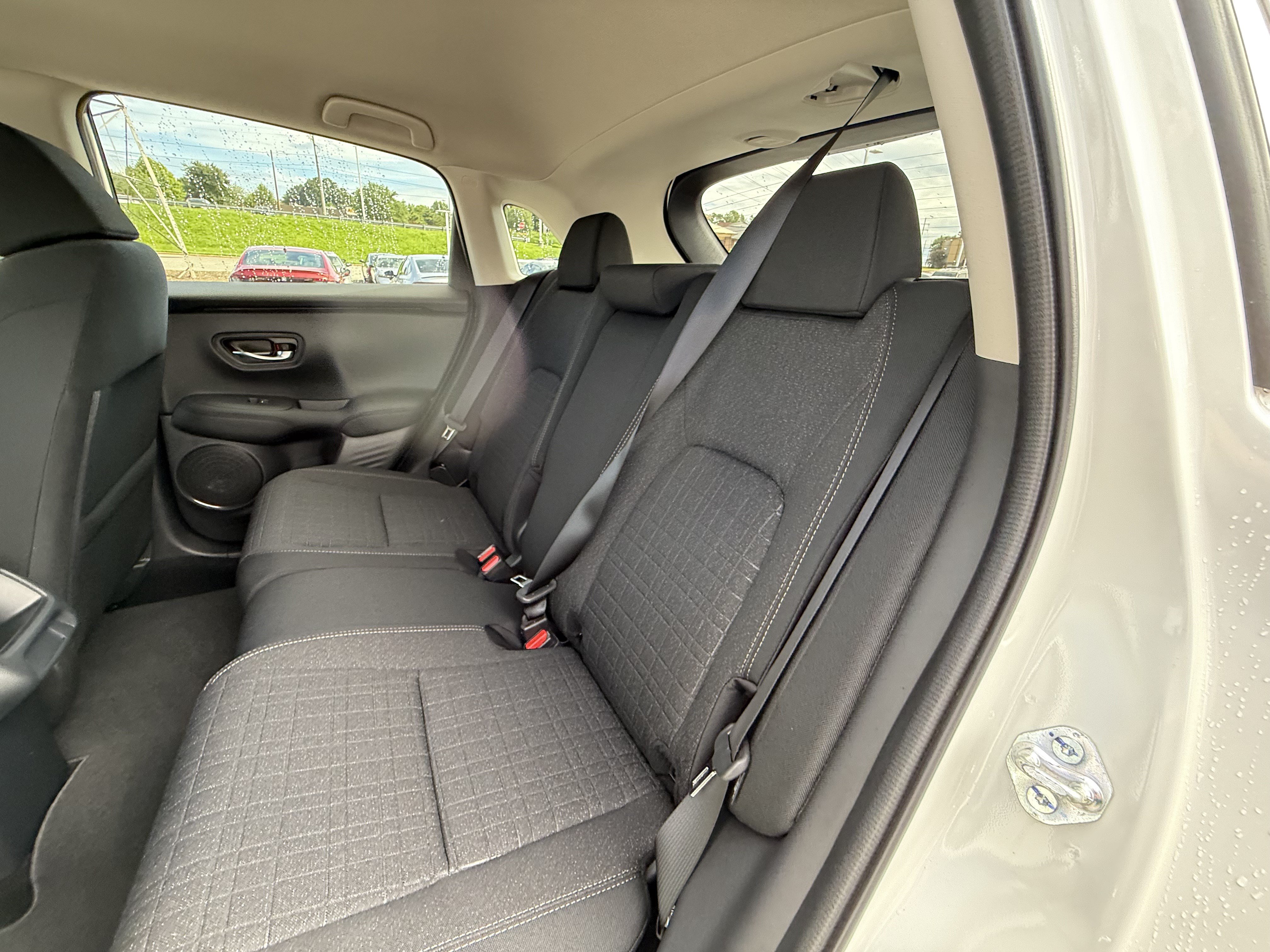 New 2027 Honda HR-V LX image 28