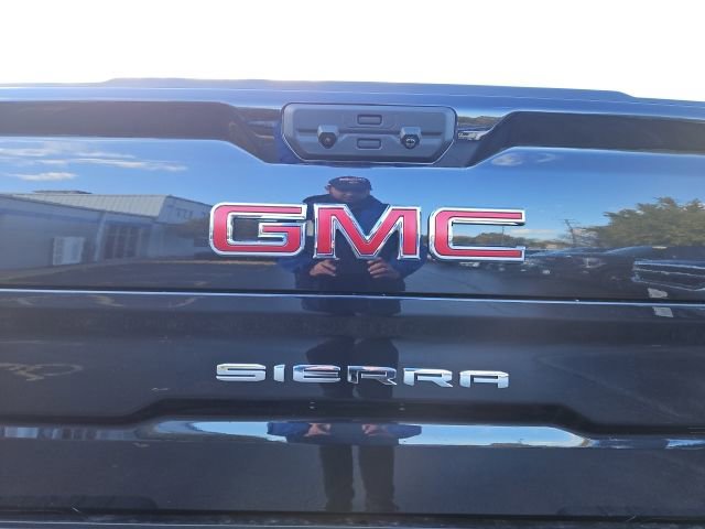 New 2026 GMC Sierra 1500 SLT w/ SLT Premium Plus Package image 10