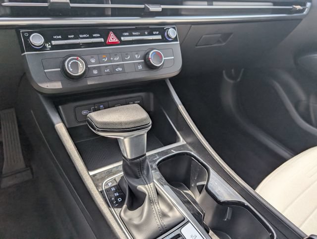 Certified 2025 Hyundai Santa Cruz SE AWD/4WD image 21