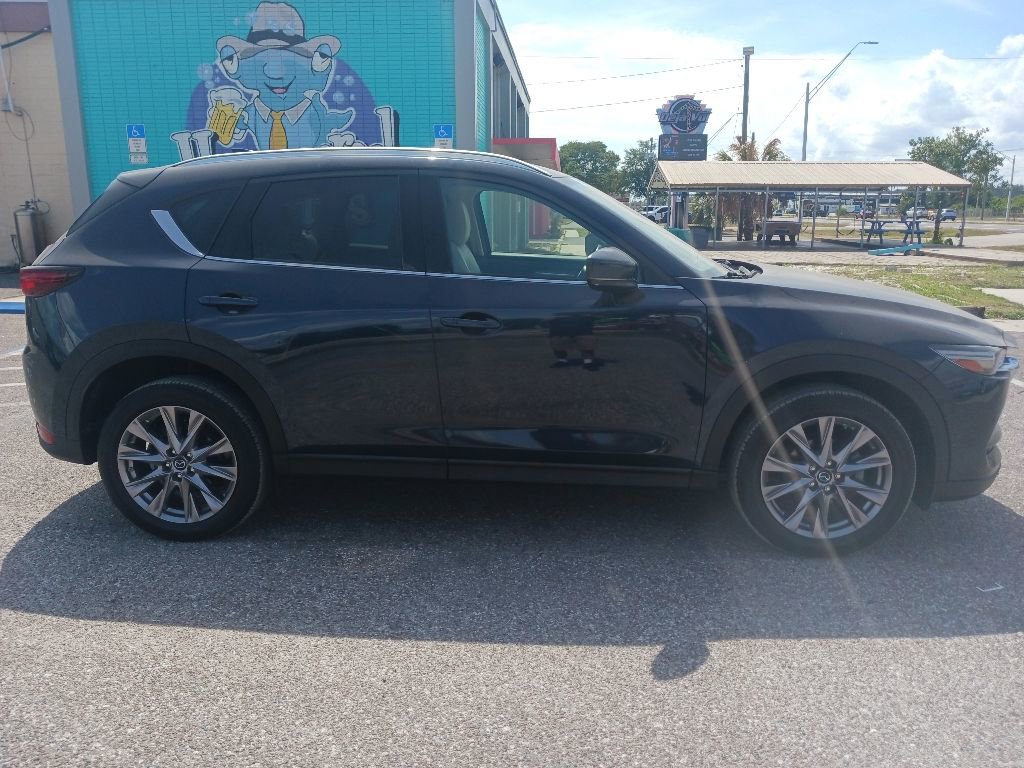Used 2019 MAZDA CX-5 Grand Touring FWD image 4
