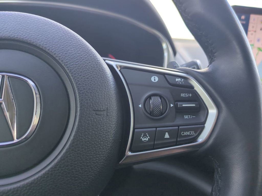 Used 2025 Acura MDX SH-AWD image 34