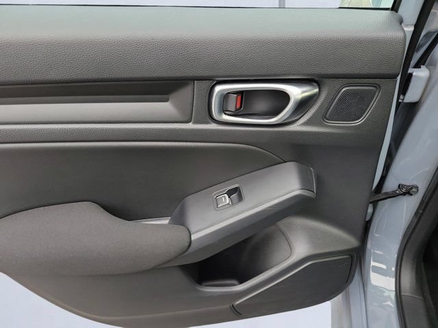 Used 2023 Honda Civic Sport image 8