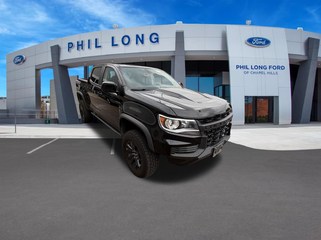 Used 2022 Chevrolet Colorado ZR2 w/ ZR2 Midnight Special Edition AWD/4WD image 8